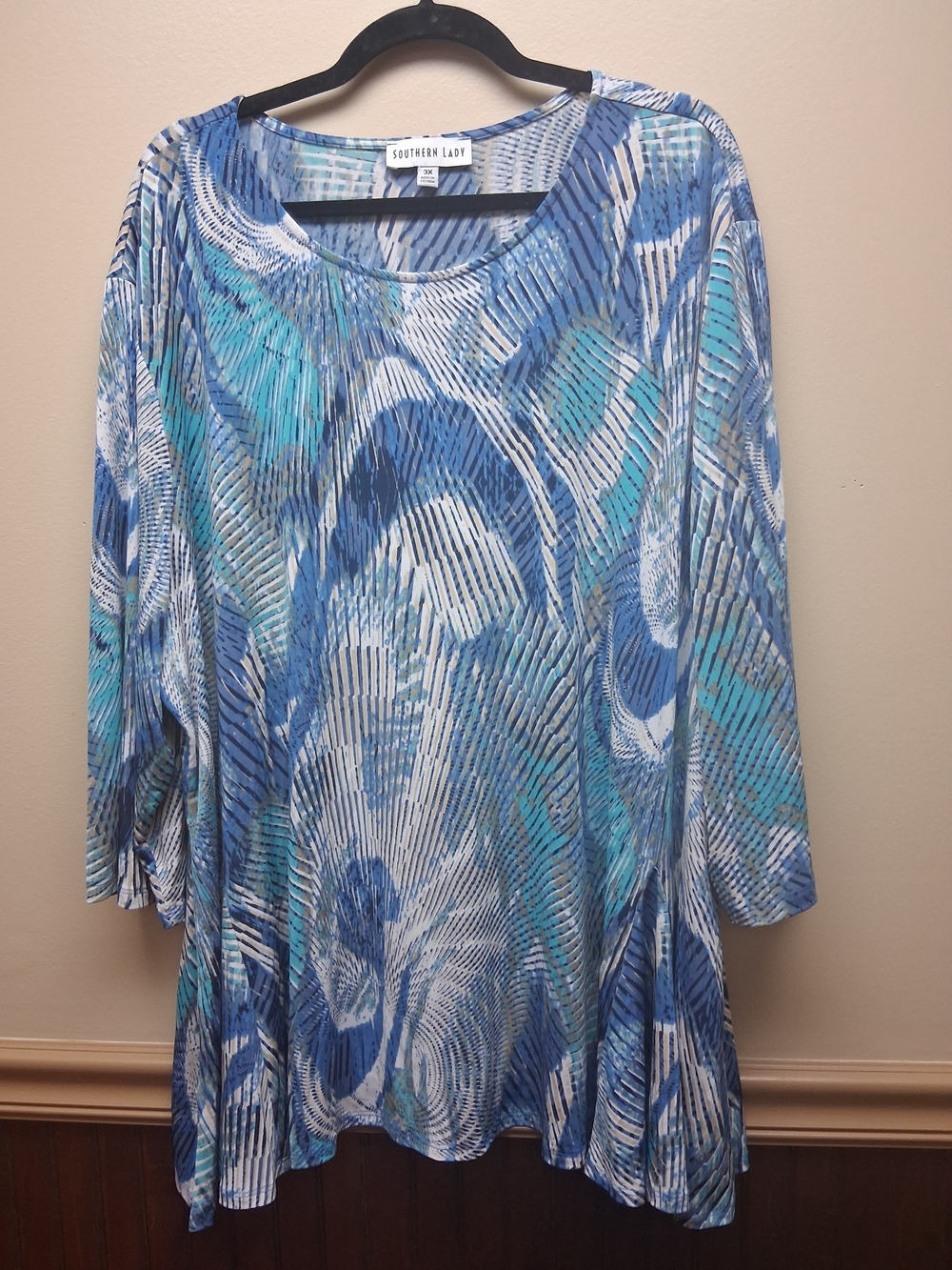 Southern Lady Blue & Teal Printed Scoop Neck Women's Top Lightweight Size 3X